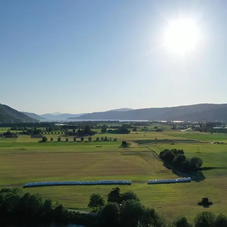 Brekkøya * Surnadal