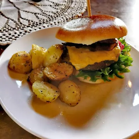 Brekkøya * Surnadal