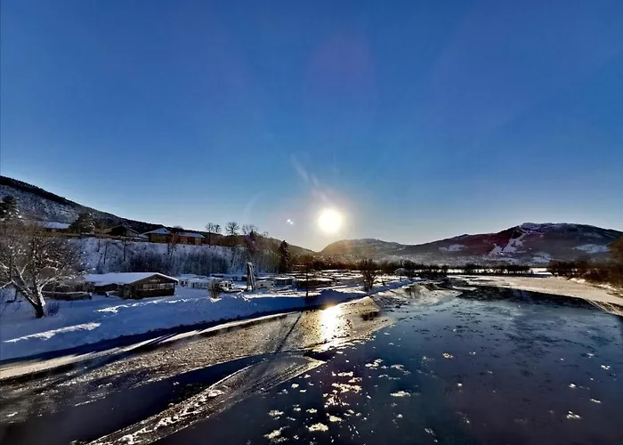 Brekkoya Surnadal
